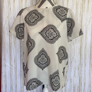 Madewell tailored tee in Estate Paisley (M)